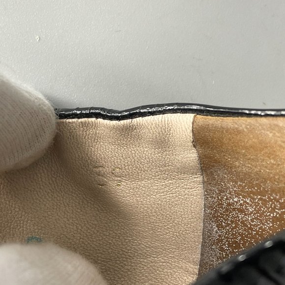 Prada Black Patent Leather Ballet Flats with Crystal on Front, Size 39 - Picture 14 of 14